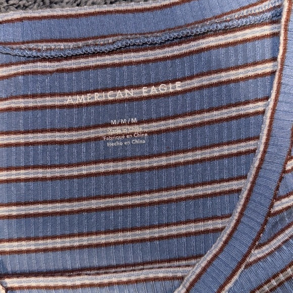 American eagle top - Picture 2 of 3